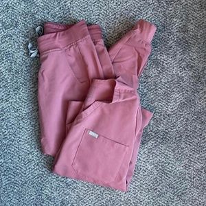 Figs Mauve Catarina top and Zamora pants